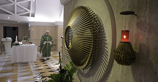 https://arquimedia.s3.amazonaws.com/264/iglesia-2019/la-oracion-pequenapng.PNG