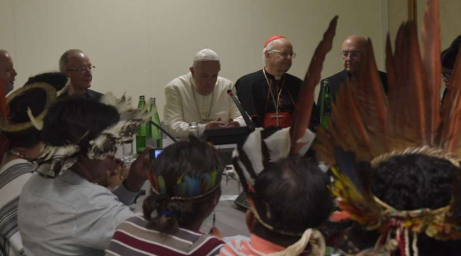 https://arquimedia.s3.amazonaws.com/256/noticias/papafrancisco-indigenas-vaticanmedia-17102019jpg.jpg