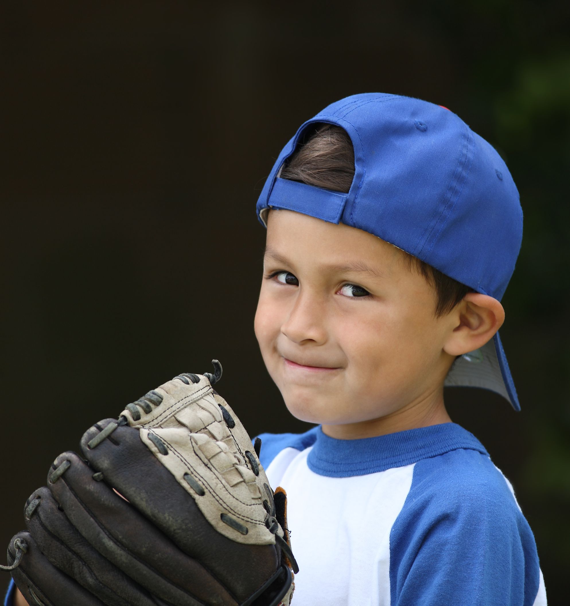 https://arquimedia.s3.amazonaws.com/27/anecdotas/nino-baseballjpg.jpg