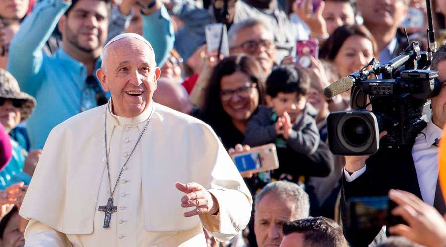 https://arquimedia.s3.amazonaws.com/256/noticias/papafranciscoaudiencia-danielibanez-aciprensa-23102019jpg.jpg