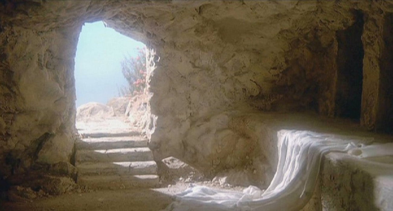 https://arquimedia.s3.amazonaws.com/234/semana-santa/empty-tomb-2013jpg.jpg